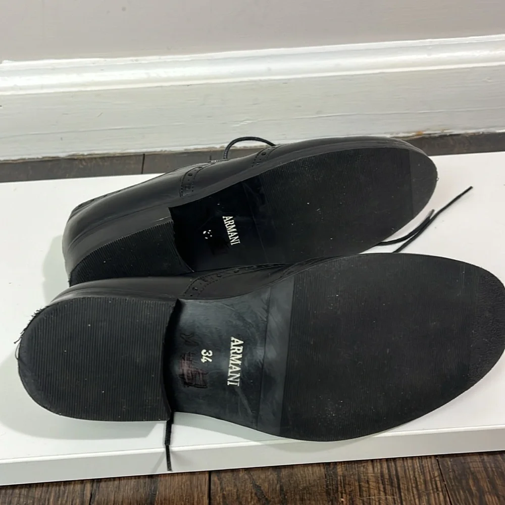 Armani NWOT Oxford shoes